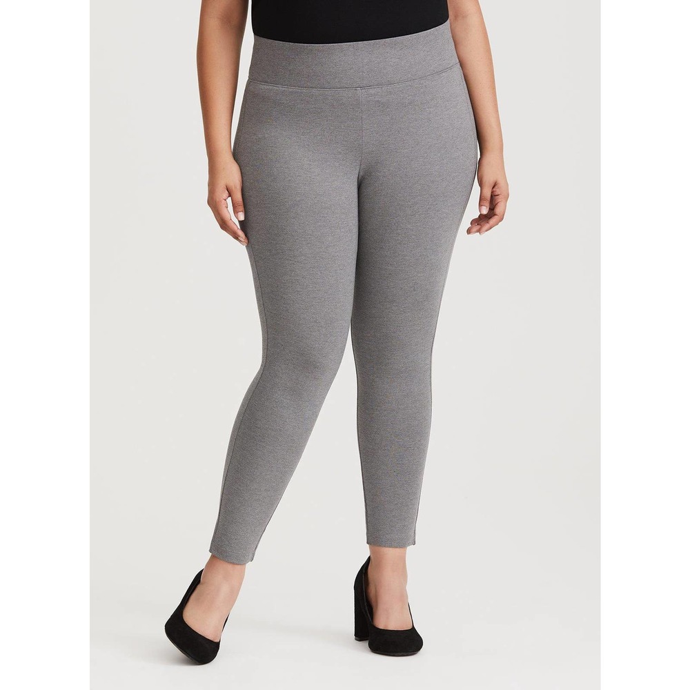 NWT Torrid Slim Fix Pixie Plaid Pull On Light Grey Ponte Pants Size: 1X (14/16)